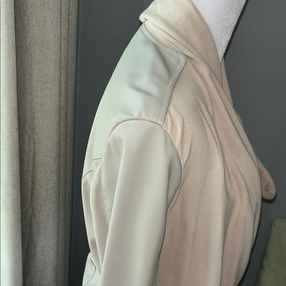 Blank NYC Cream Drape Front Jacket - Picture 3 of 7